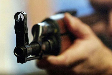 gun-shot-310825-seithy